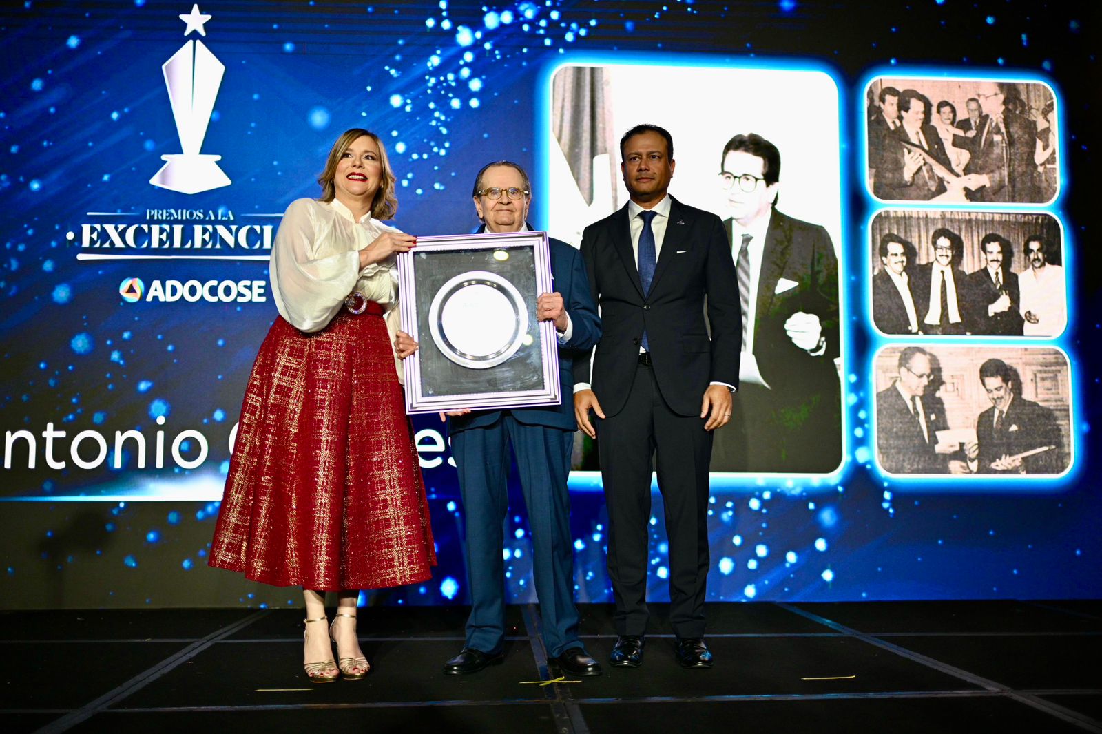 RECONOCIMIENTO A LA TRAYECTORIA DEL SR. ANTONIO CÁCERES